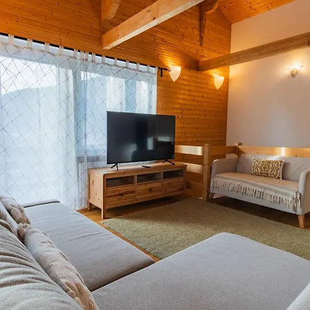 Flora Mountain View With Private Garden Casa de Férias