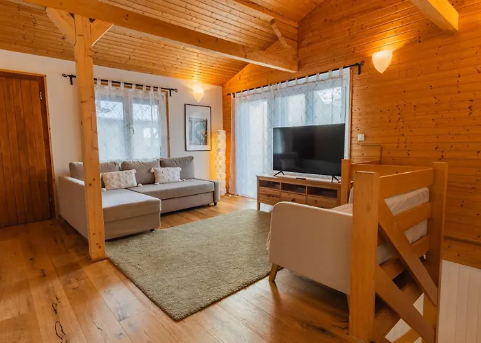 Flora Mountain View With Private Garden *